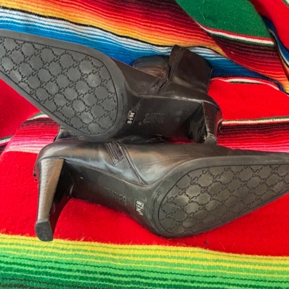 Franco Sarto Boots -upper buckle 8-1/2- Black leather - Picture 4 of 4